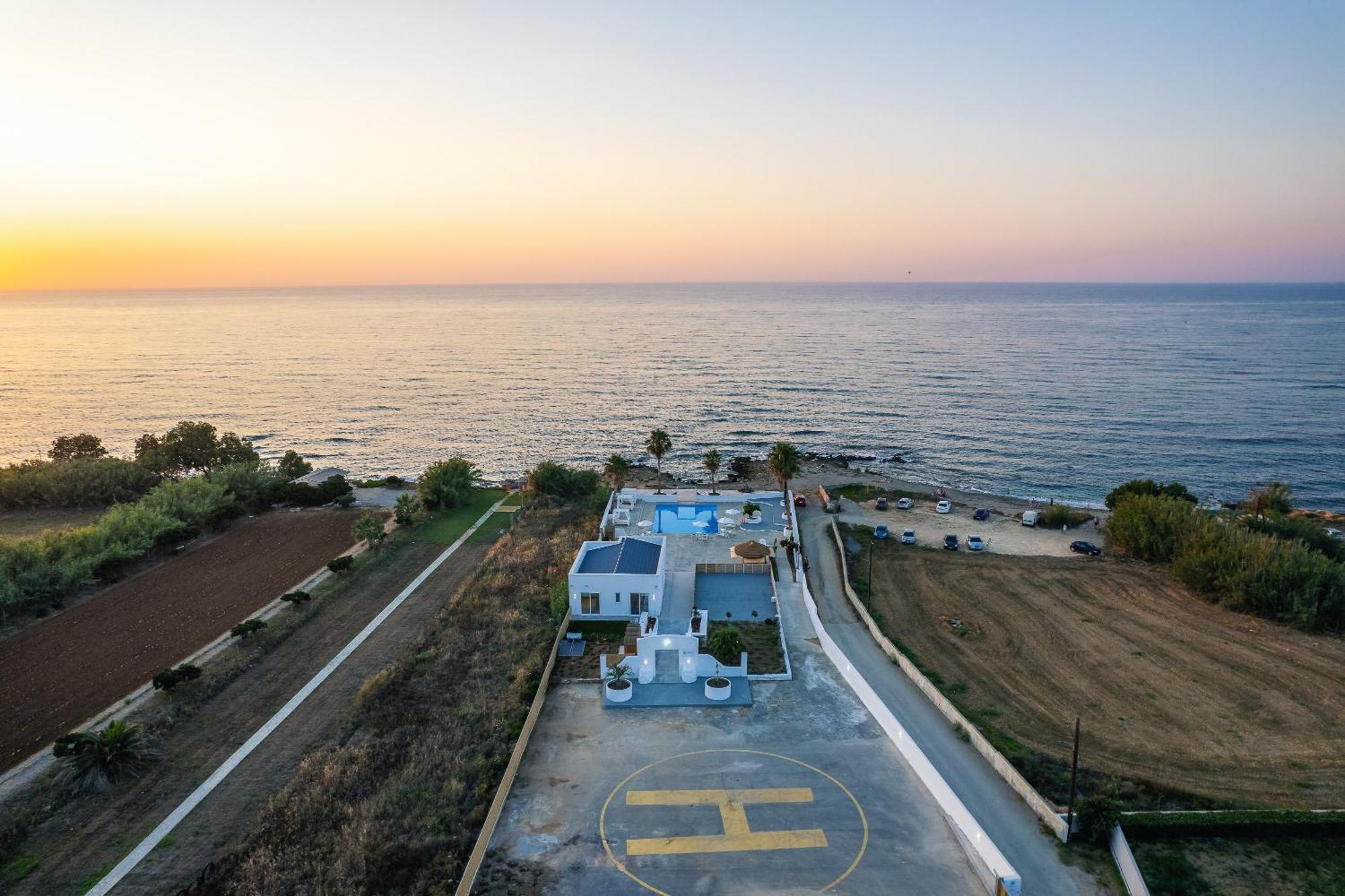 Thalasses Adelianos Kampos Exterior foto